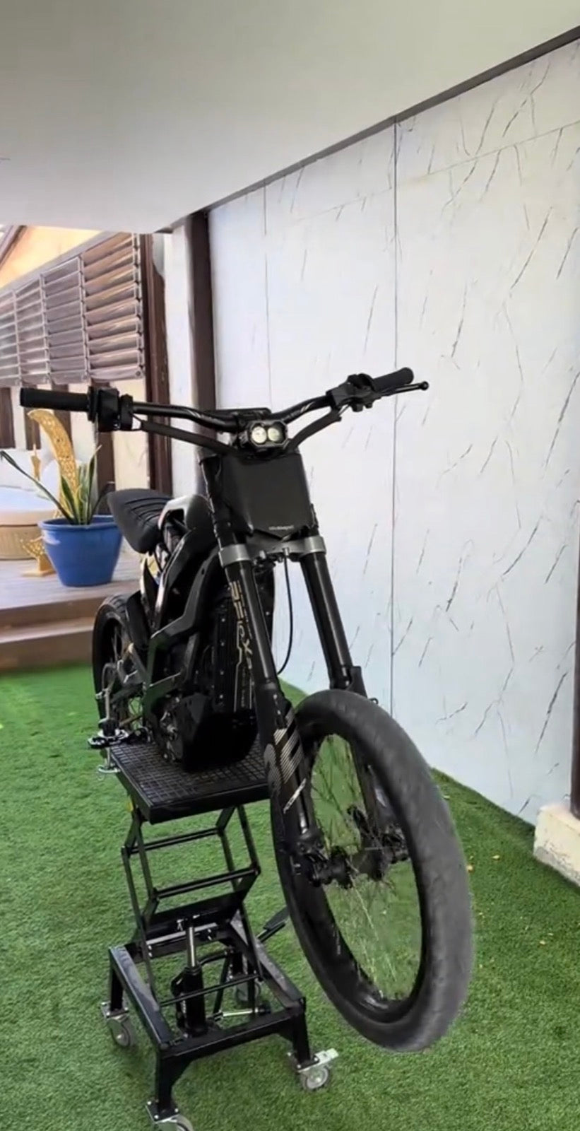 VoltMoto custom build 14